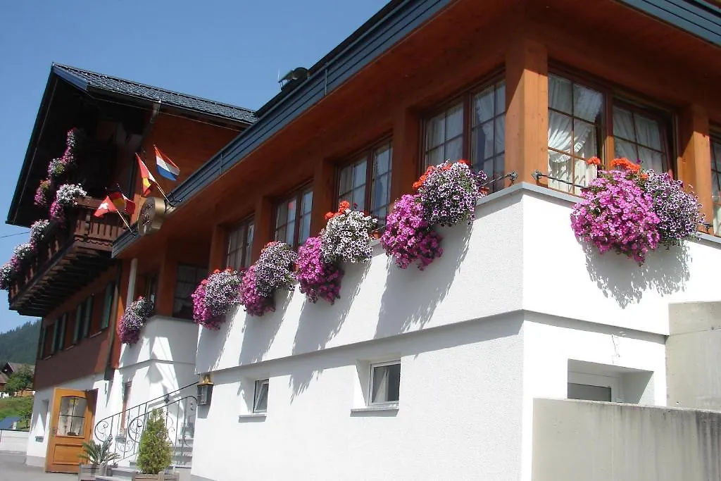 Hotel Valluela-1